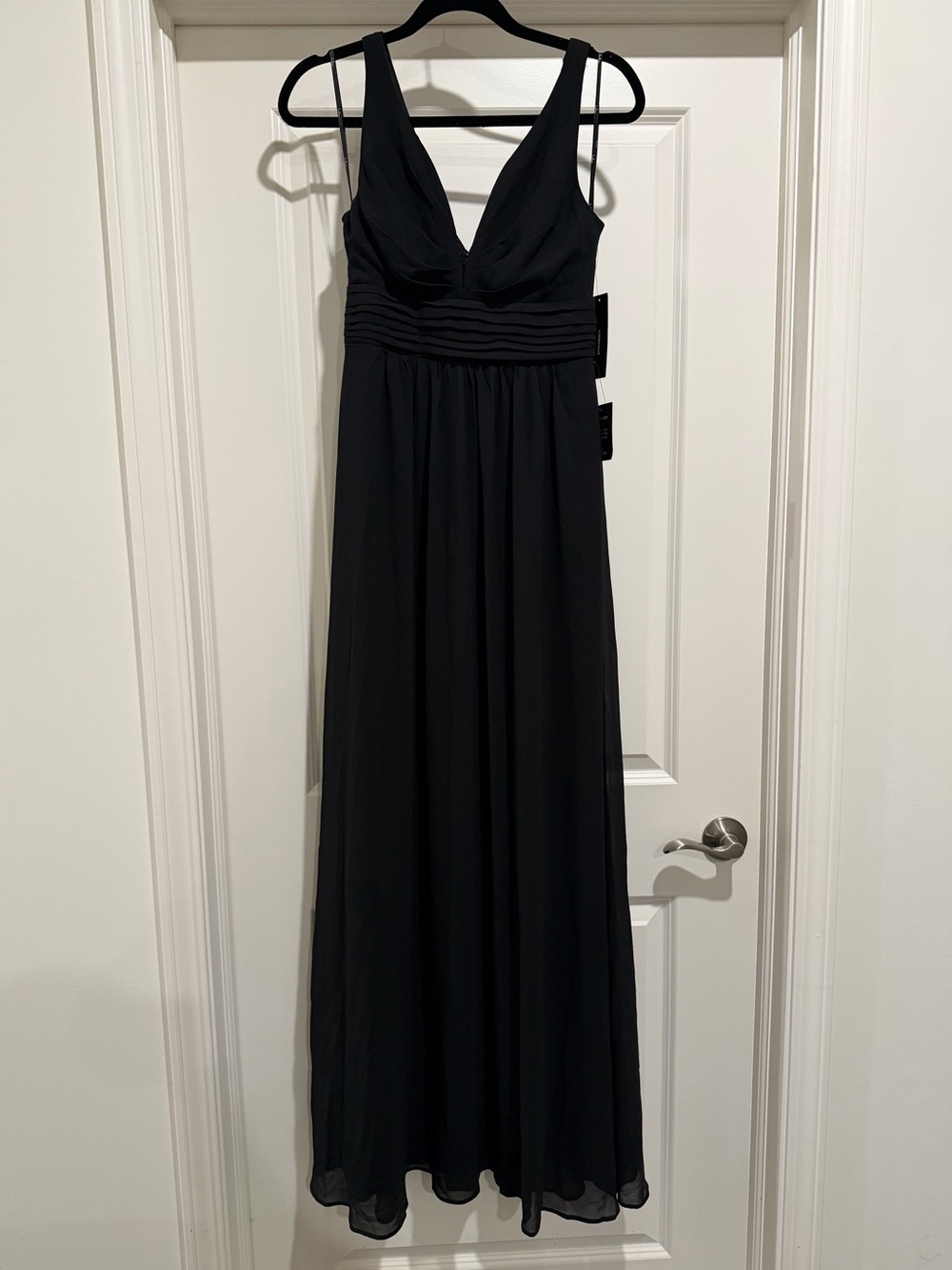 Lulu's Black V-Neck Maxi Dress